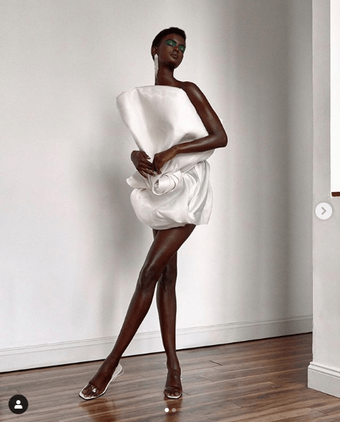 Screenshot_2019-11-28 Adau M on Instagram “New month New beginning New mindset New focus New start New intentions New resul[...].png