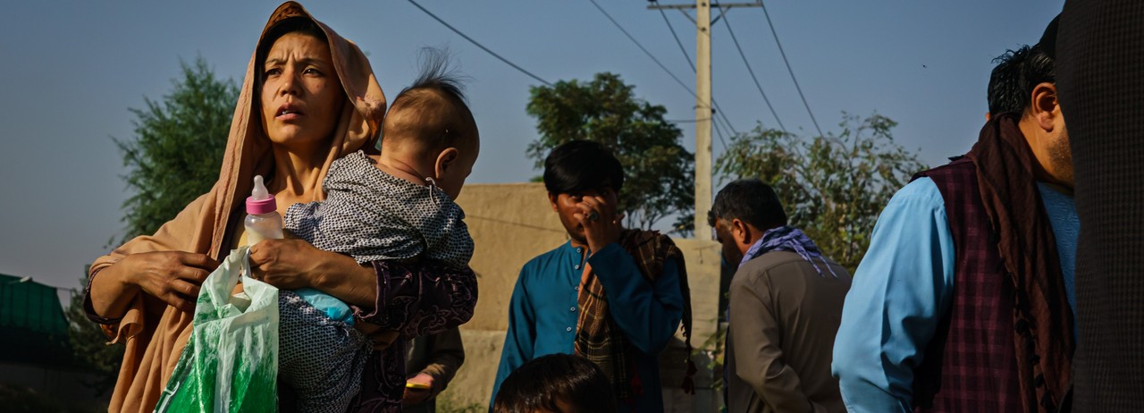 Afghans make their way to the&nbsp;military entrance of the airport for evacuations&nbsp;in Kabul, Afghanistan on August&nbsp;19, 2021.&nbsp;(Photo: Marcus Yam/Los Angeles Times via Getty Images)