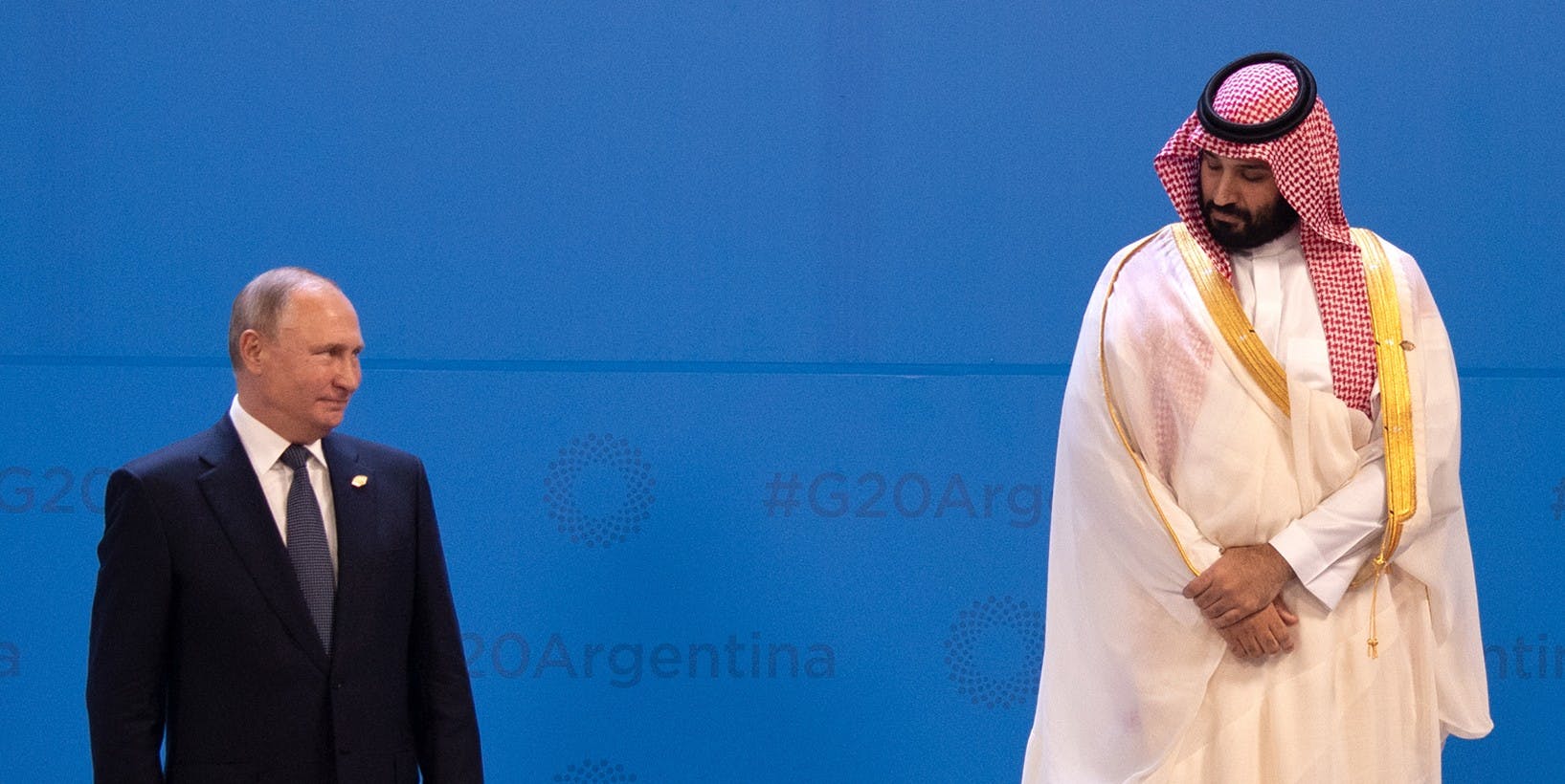 Mohammed bin Salman (r), Saudi Crown Prince and Vladimir Putin, President of Russia, at the G20 summit in Buenos Aires, 2018.