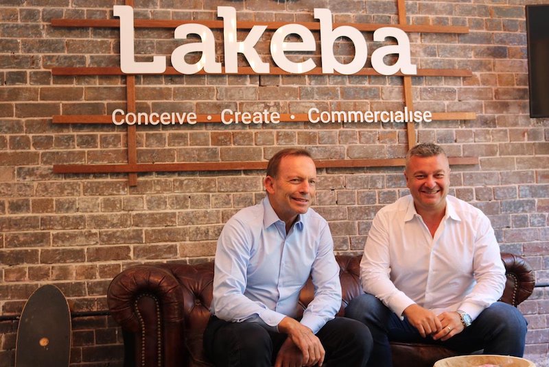 Giuseppi Porcelli, Tony Abbott