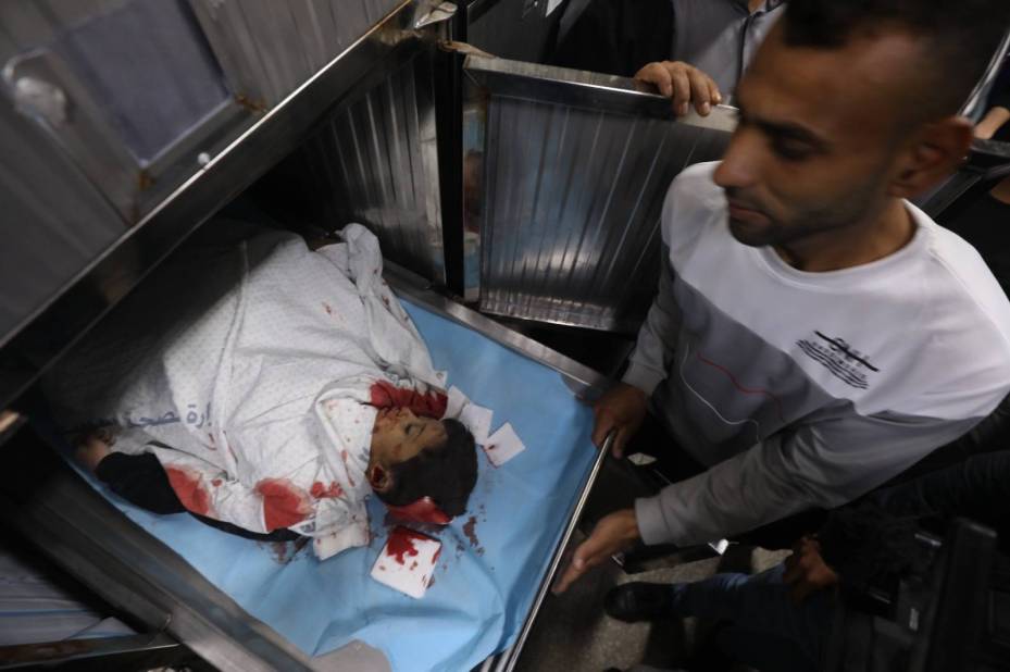 Israel kills Palestinian civilians in Gaza air strikes on May 9, 2023 [Mohammed Asad/MEMO]