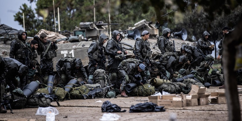 NAHAL OZ, ISRAEL - DECEMBER 13: Israeli soldiers, tanks, howitzers and armored vehicles are seen as Israeli military mobility continues on the Gaza border, in Nahal Oz, Israel on December 13, 2023. (Photo by Mostafa Alkharouf/Anadolu via Getty Images)