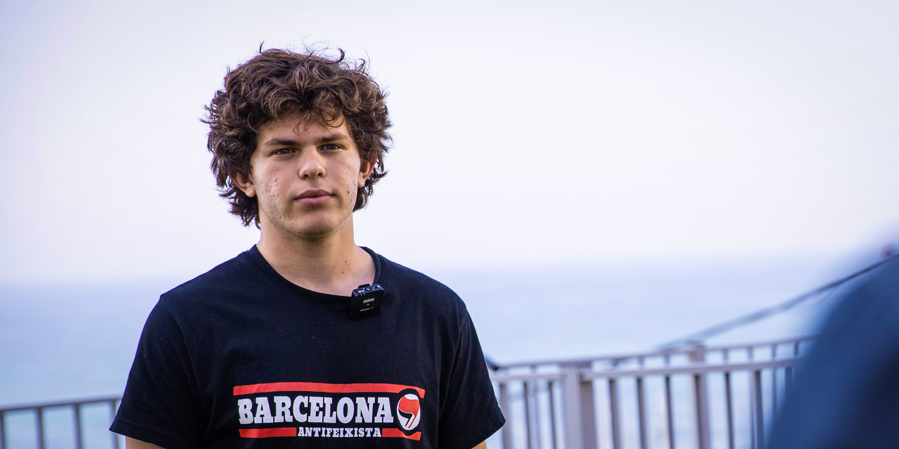 TEL AVIV, ISRAEL - OCTOBER 25: Tal Mitnick, the 18-year-old Jewish teenager who refused to serve in the Israeli army for opposing the occupation of Palestinian territories and the bombing and killing of civilians in Gaza, speaks during a special interview in Tel Aviv, Israel on October 25, 2023. In Israel, compulsory military service is 32 months for men and 24 months for women at the age of 18. Anyone who refuses can face up to 200 days in prison and social pressure. (Photo by Mostafa Alkharouf/Anadolu via Getty Images)