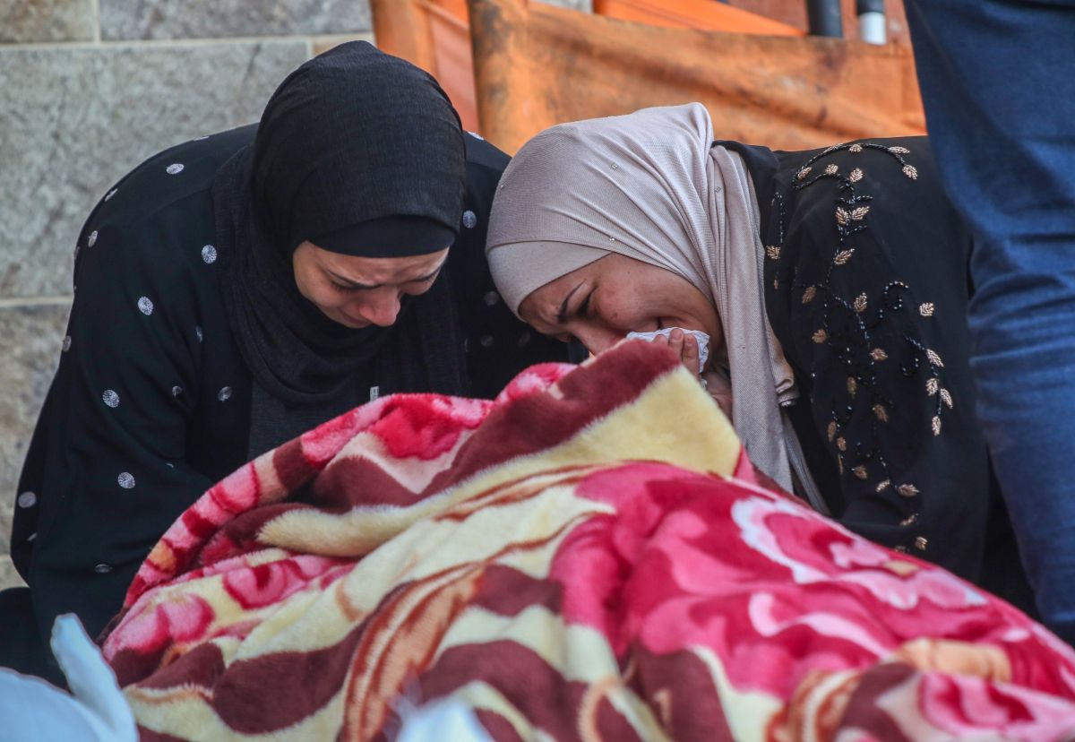 Gaza women mourn slain civilians 