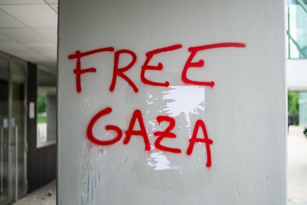 "Free Gaza" graffiti.