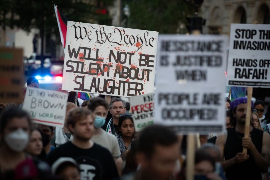 Workers and supporters of a cease-fire in Gaza 