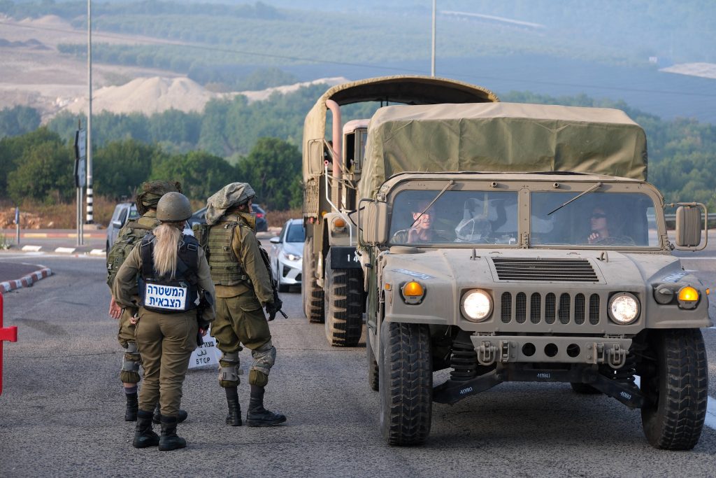 Israeli soldiers set up checkpoints near the southern Lebanese border, October 8, 2023. (Photo: © Imago via ZUMA Press/APA Images)